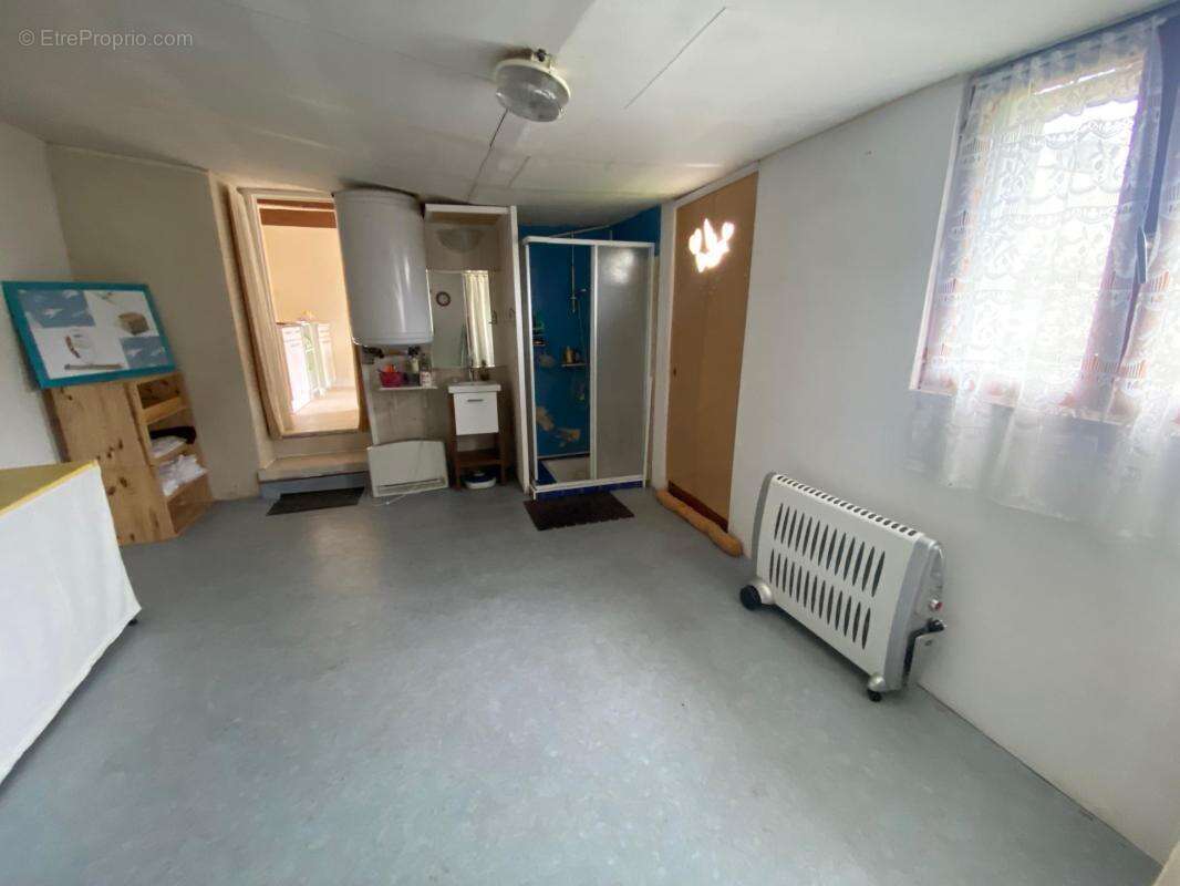 Maison à CLEGUEREC