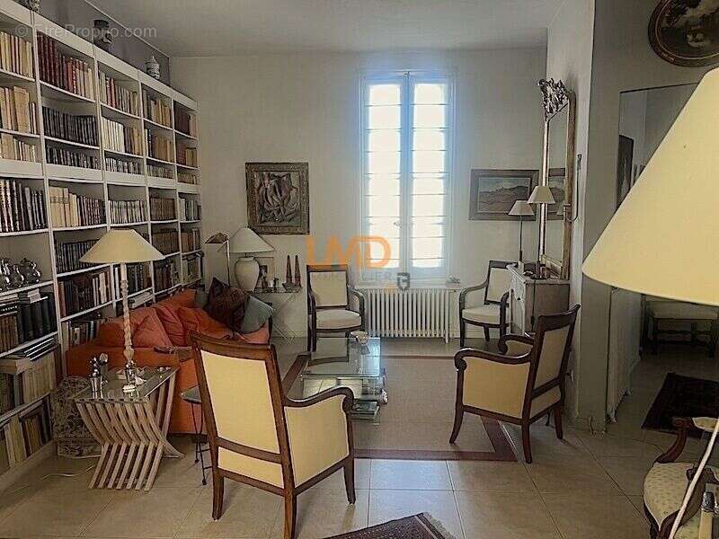 Maison à NIMES