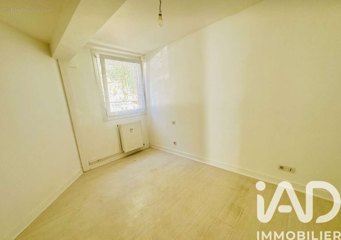 Photo 9 - Appartement à LEVES
