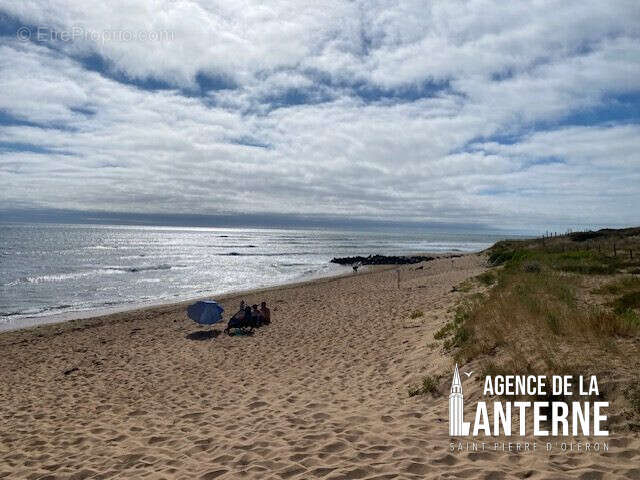 Terrain à SAINT-PIERRE-D'OLERON