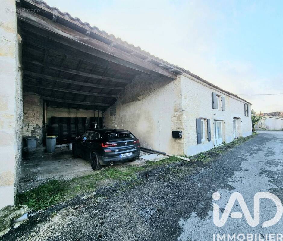 Photo 1 - Maison à CHAMBON