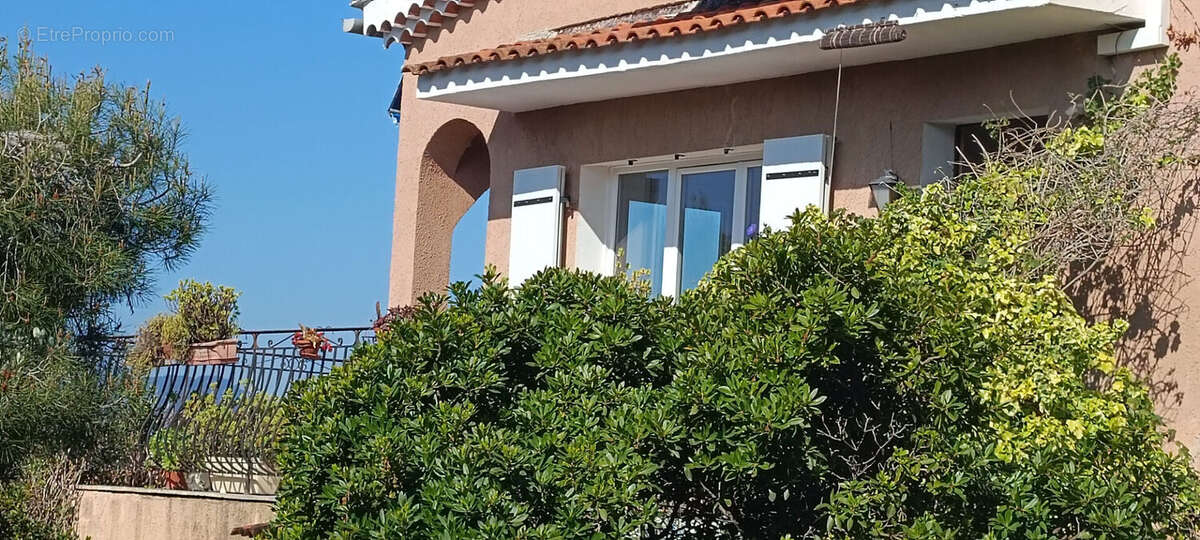 Maison à SAINT-MANDRIER-SUR-MER