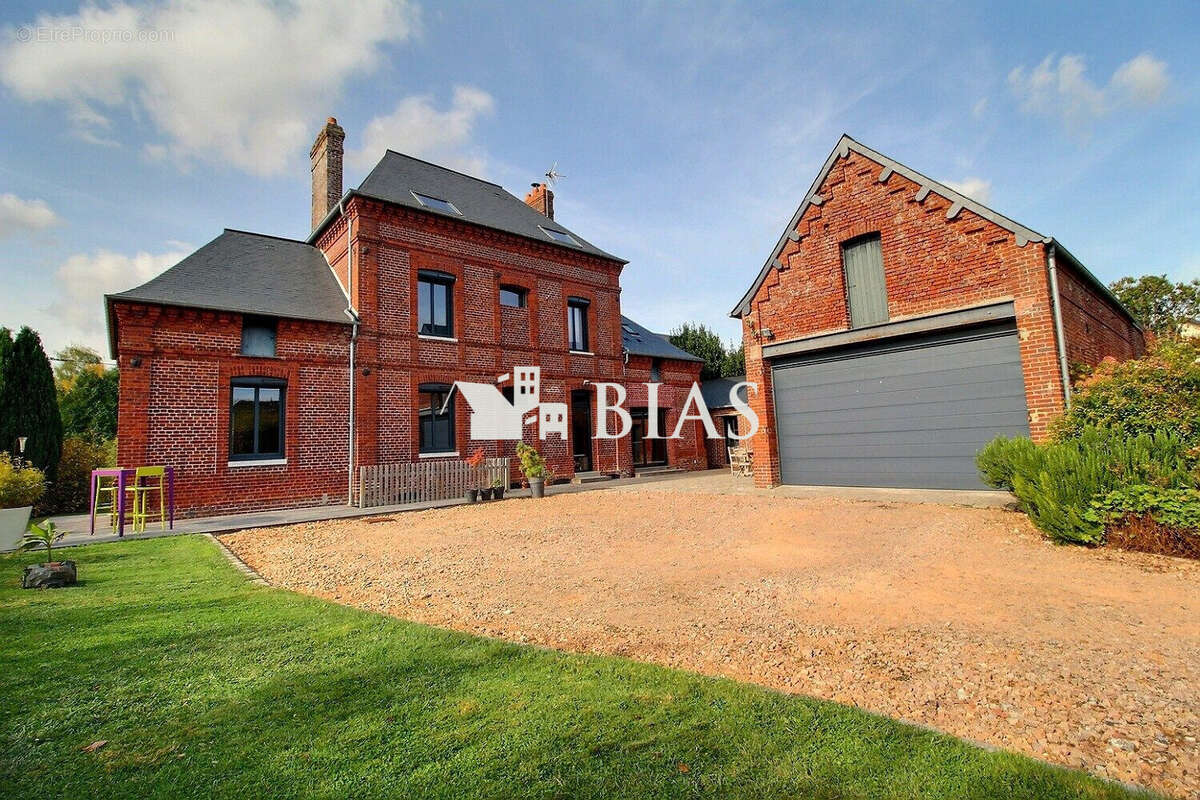 Maison à FORGES-LES-EAUX