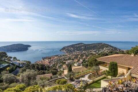 Maison à VILLEFRANCHE-SUR-MER