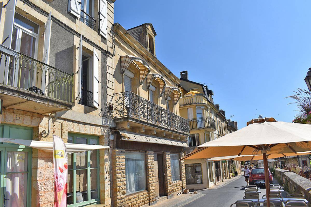Maison à MONTIGNAC