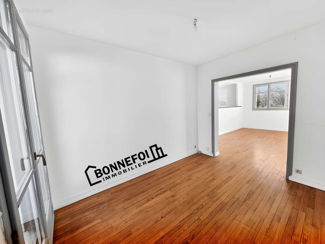 Appartement à CHAMPIGNY-SUR-MARNE