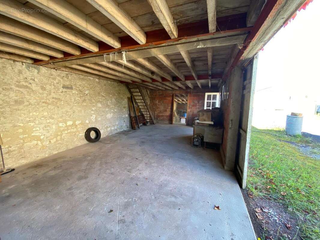 Photo 5 - Maison à MAGNAC-SUR-TOUVRE