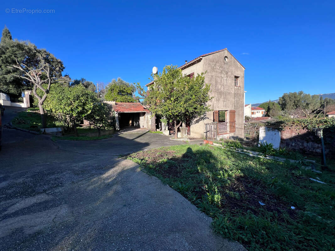 Maison à LA SEYNE-SUR-MER