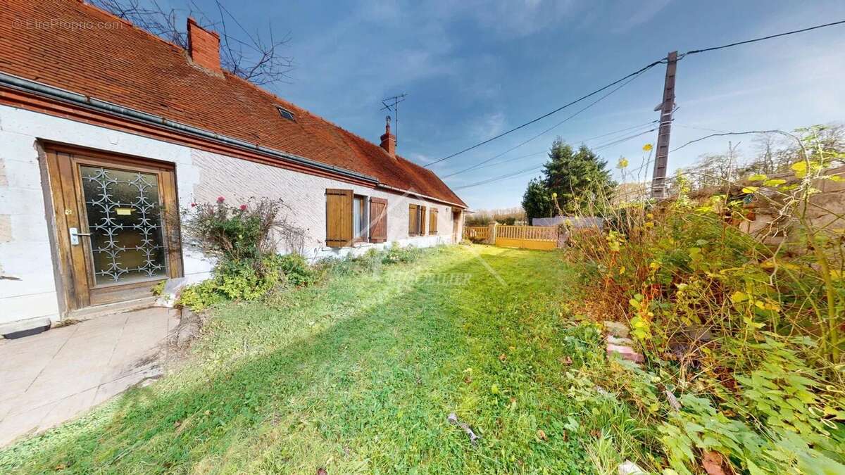Maison à BUXIERES-LES-MINES