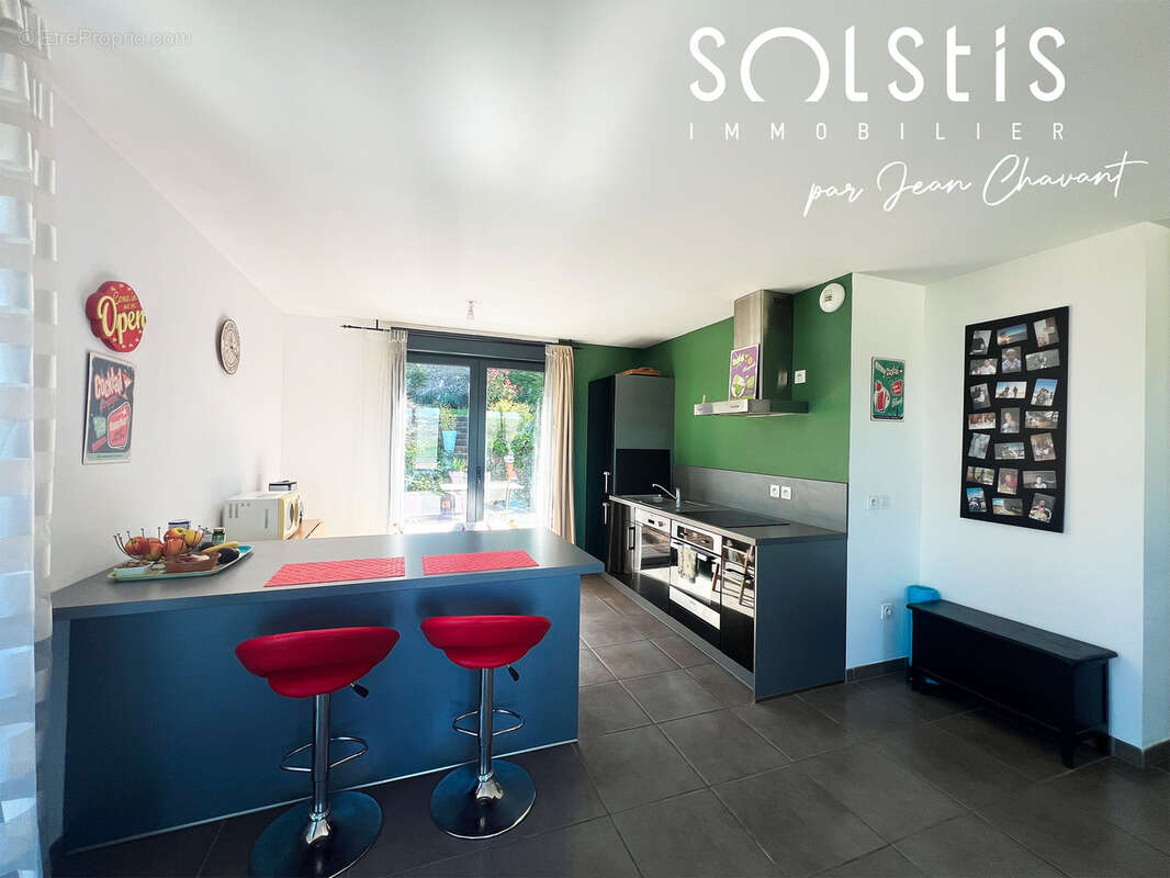 *** bel appartement de 86 m2 avec un extérieur privatif de 231 m2 *** - photo 4