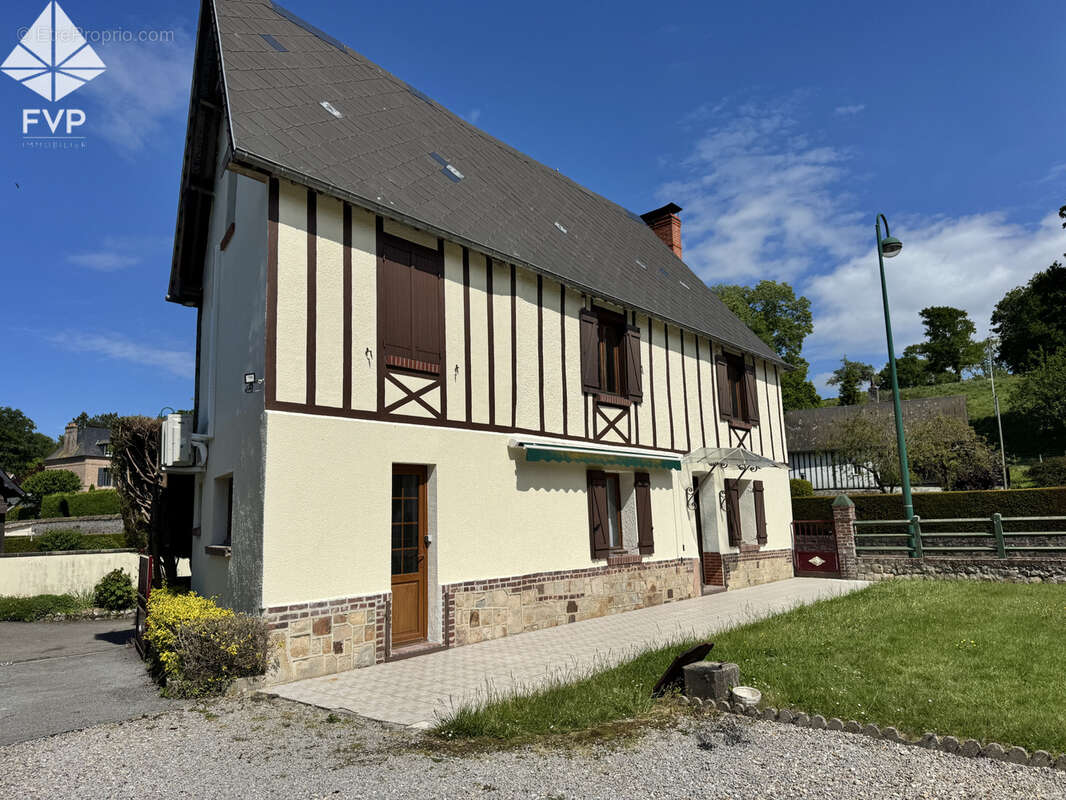Maison à SAINT-PIERRE-LE-VIEUX