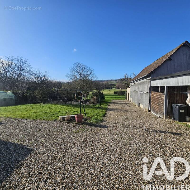 Photo 1 - Maison à DOUVREND