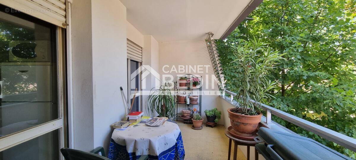 Appartement à LE BOUSCAT