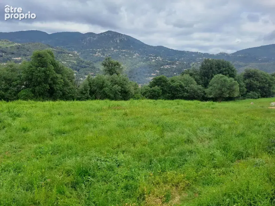 Terrain 800 m² à vendre à Carros (06510) - photo 2