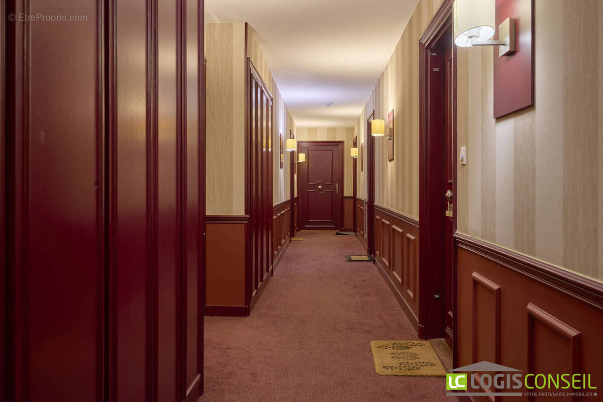 Appartement à LE PLESSIS-ROBINSON