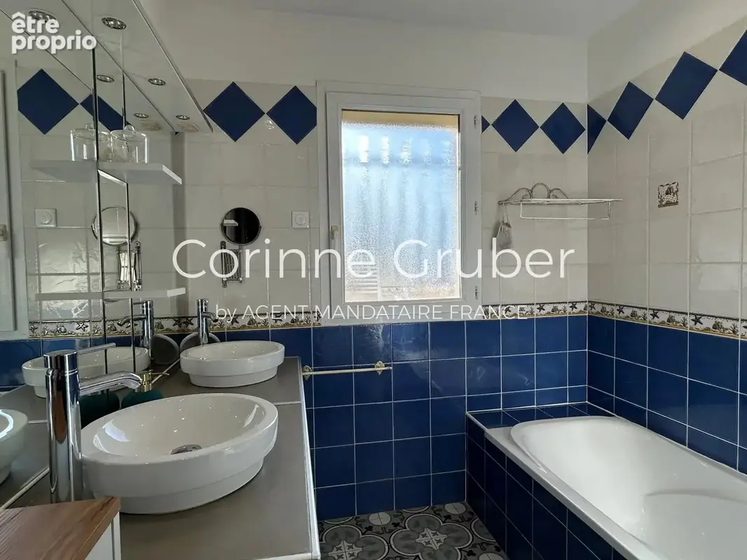 EXCLUSIVITÉ – Maison de type 4/5 de 112 m² avec garage et piscine - photo 23