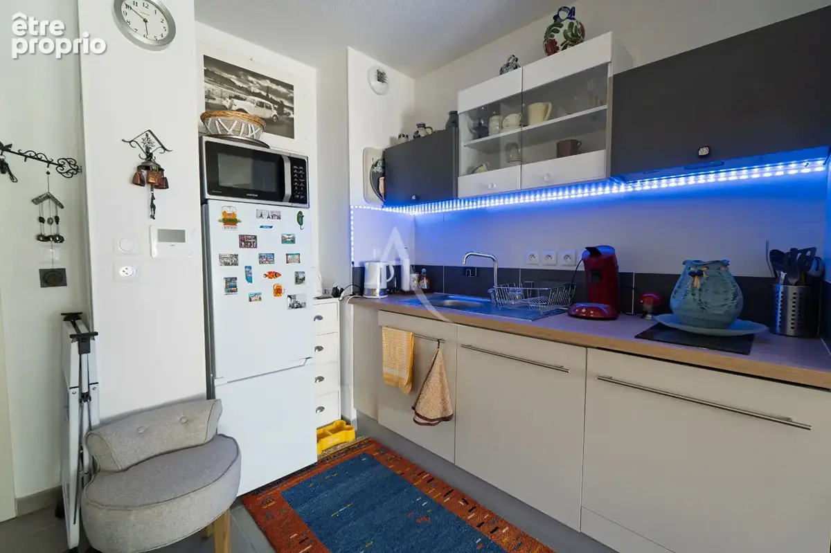 Appartement t2 à vendre à sète, résidence récente, terrasse, ascenseur et deux parkings en sous-sol. - photo 6