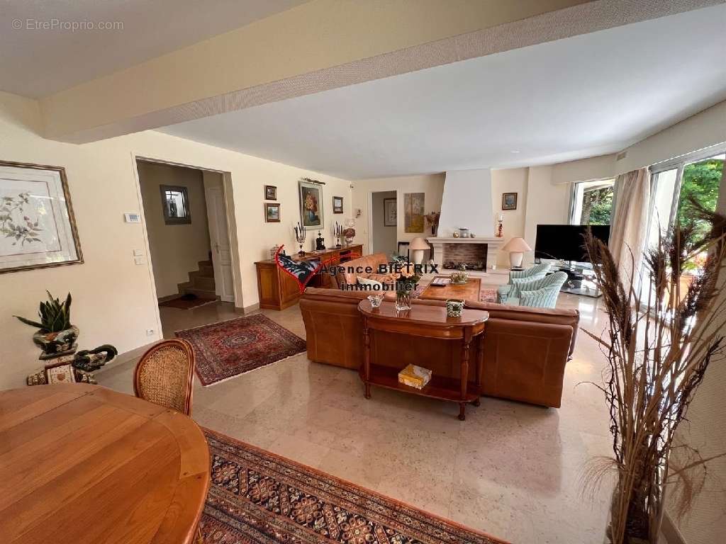 Maison à L'ISLE-ADAM