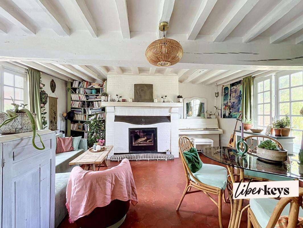 Ensemble de charme à colombages avec grange aménageable - Les Baux de Breteuil - photo 5