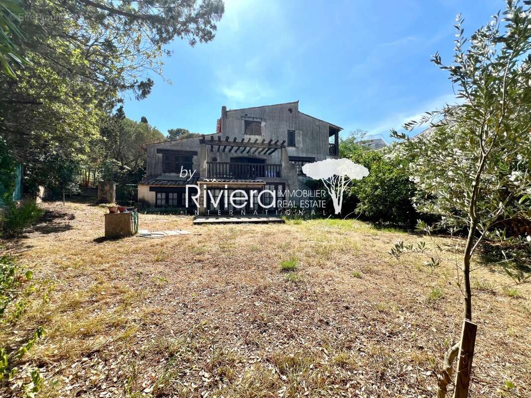 Appartement à CAVALAIRE-SUR-MER
