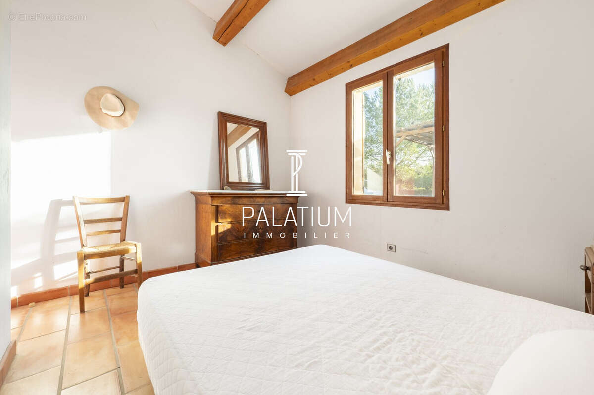 Maison 73 m² à Esparron-De-Verdon  - photo 7