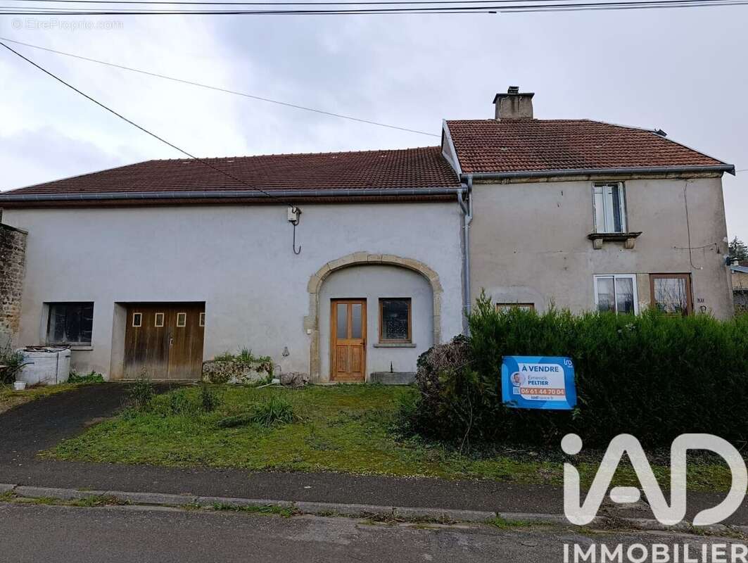 Photo 2 - Maison à VITREY-SUR-MANCE