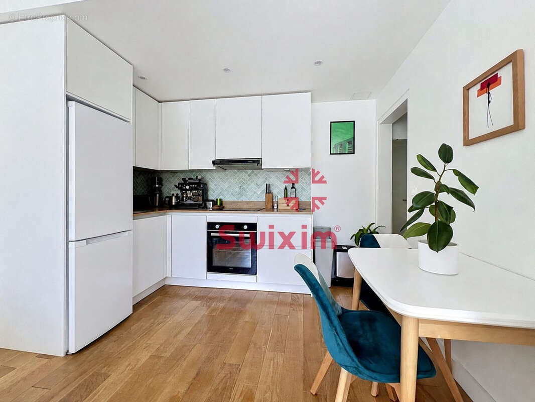 Appartement à PARIS-10E