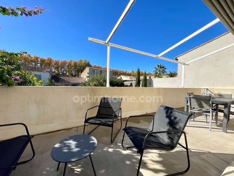 Maison contemporaine avec appartement indépendant et garage - Aigues-Mortes - photo 4