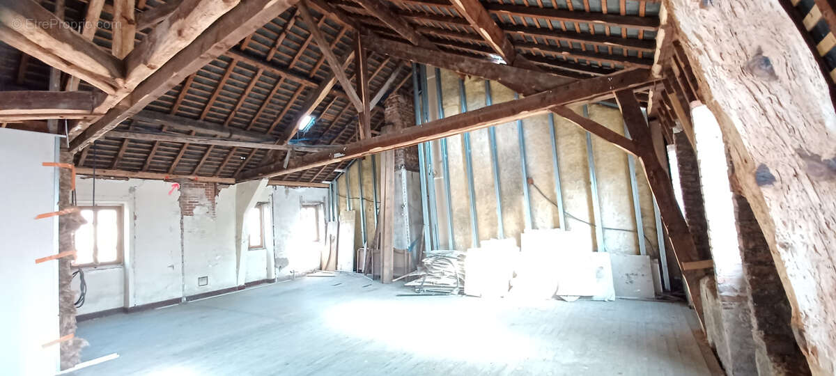 Autre à BOURBON-L&#039;ARCHAMBAULT