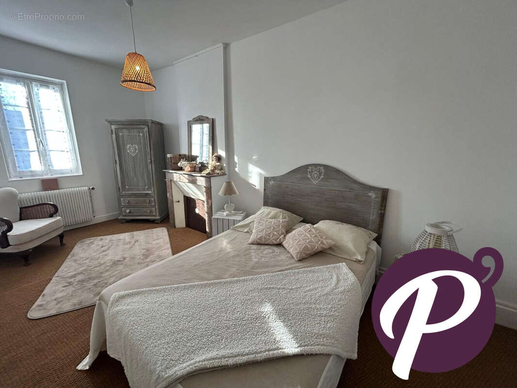 Chambre à l&#039;étage - Maison à LE FLEIX