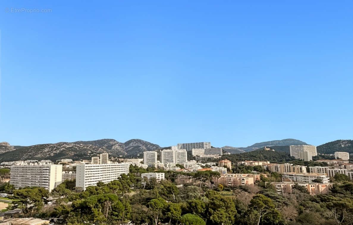 Appartement à MARSEILLE-9E