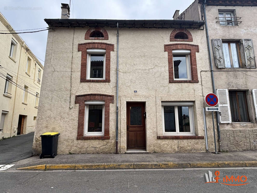 Maison à SURY-LE-COMTAL