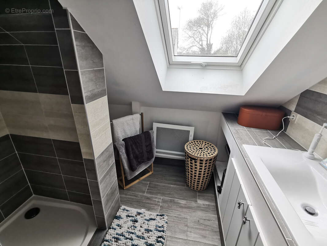 Maison à VARENNES-SUR-LOIRE