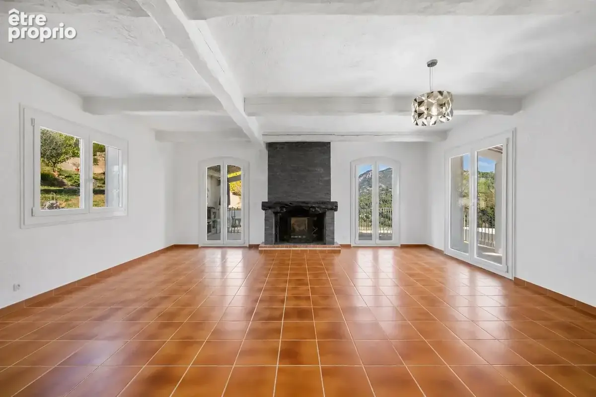Propriété de prestige à colomars — 267 m², piscine & potentiel - photo 7