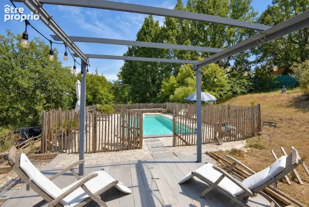 Tourrettes - Villa avec dépendance, piscine et vue - photo 23