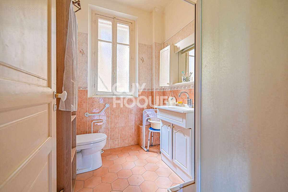 Appartement à PARIS-12E