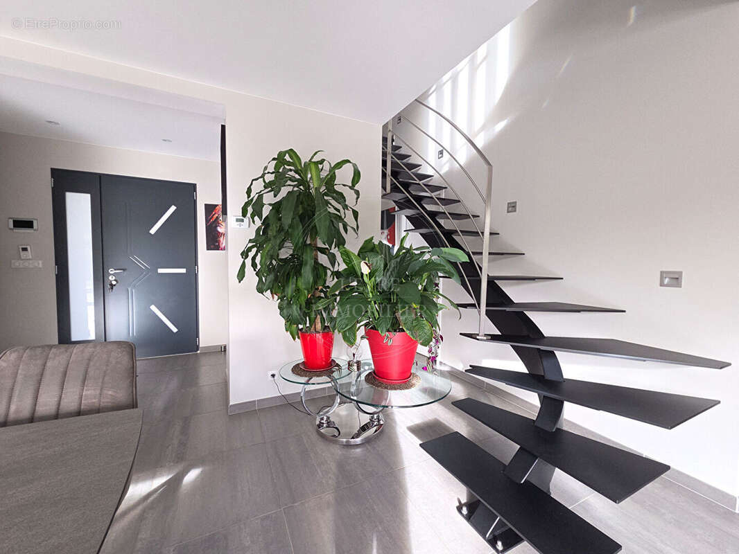 Maison à GUJAN-MESTRAS