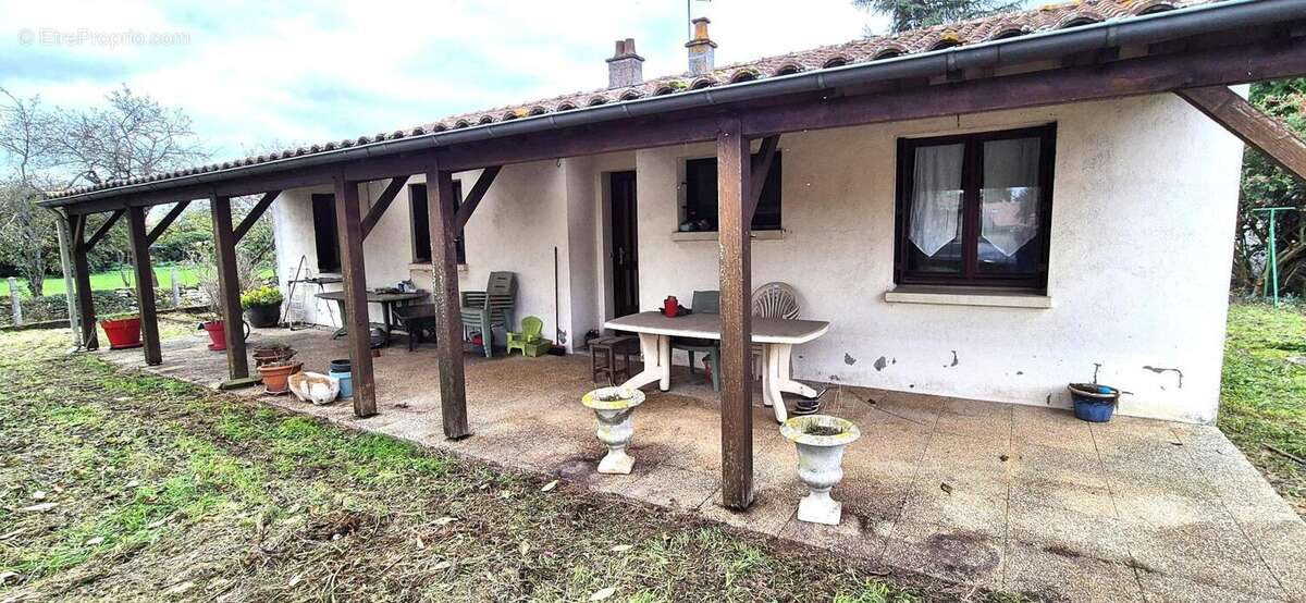 Photo 2 - Maison à AIGONNAY