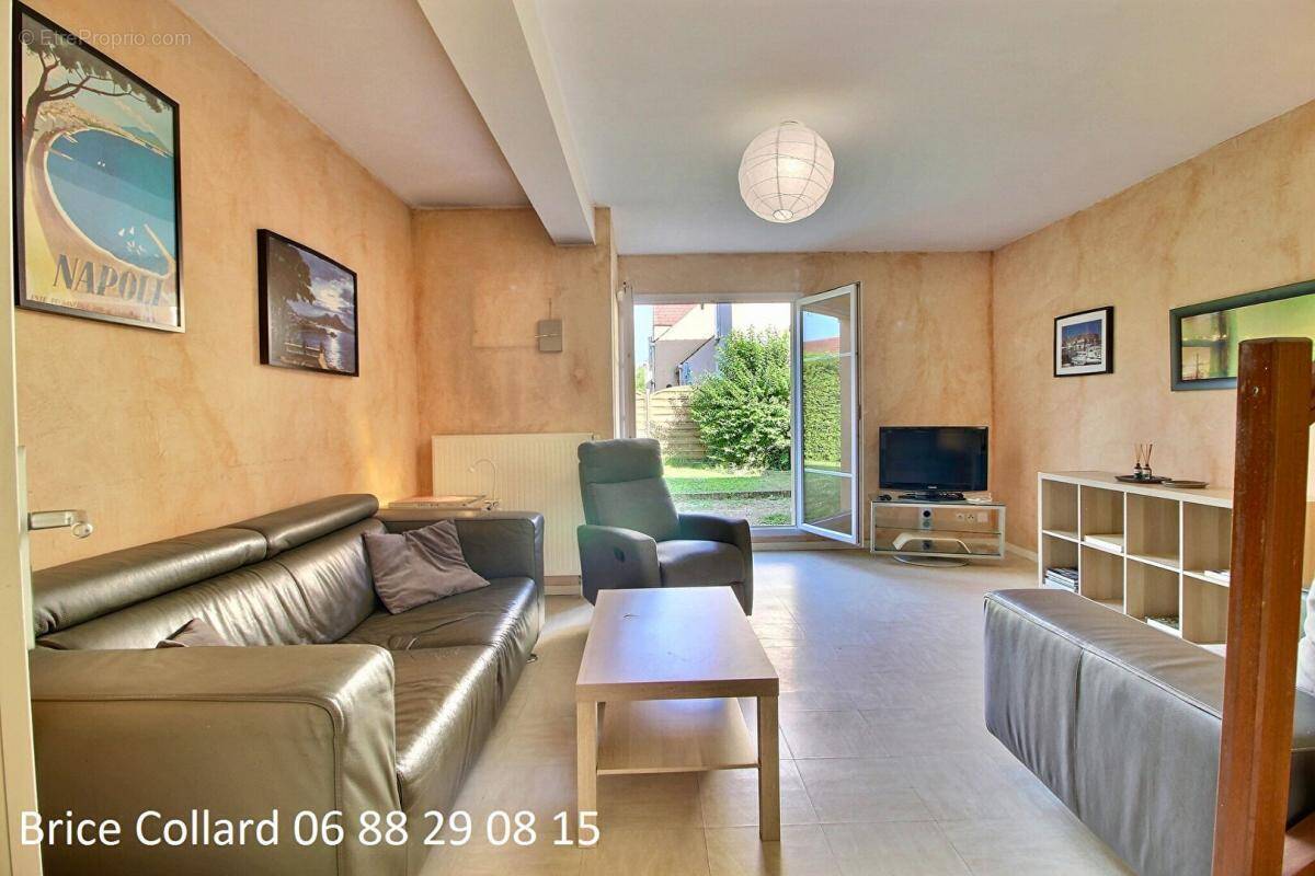 Maison à BREUIL-LE-SEC