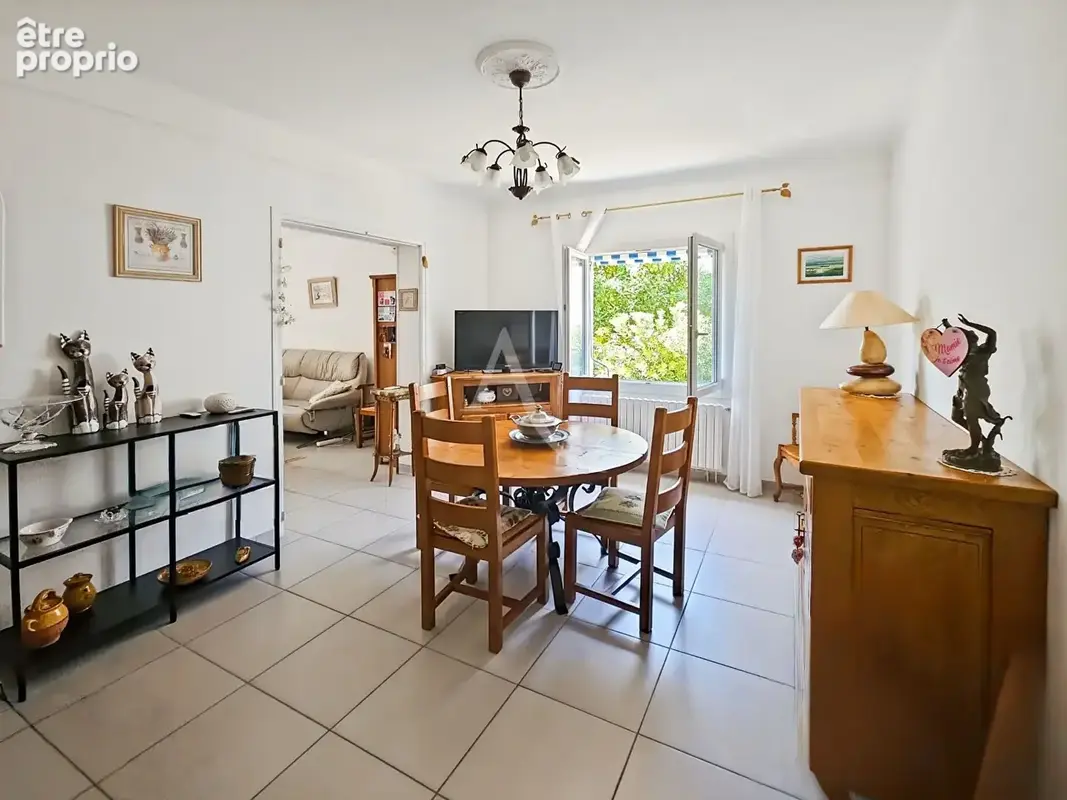 LE PRADET Maison T4 + T2 indépendante à pied du centre ville et des plages ! - photo 4