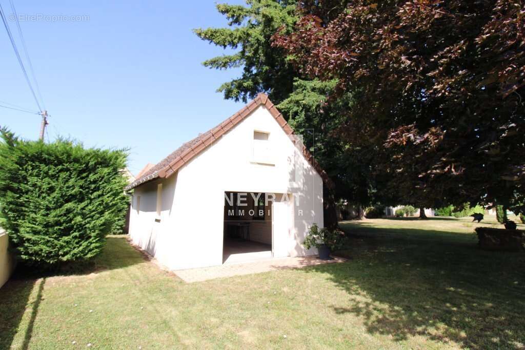 Maison à SASSENAY