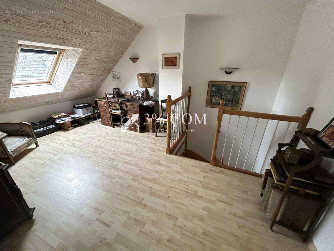 Maison à LA TURBALLE