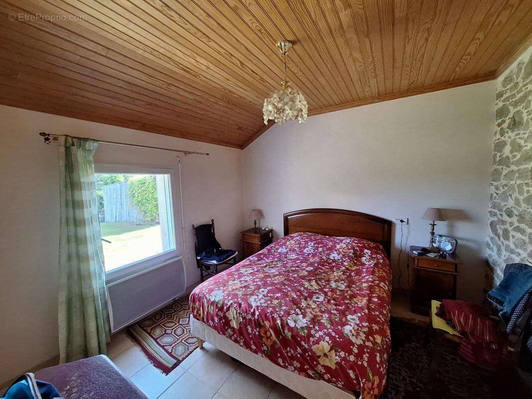 Maison à PLOUGASNOU