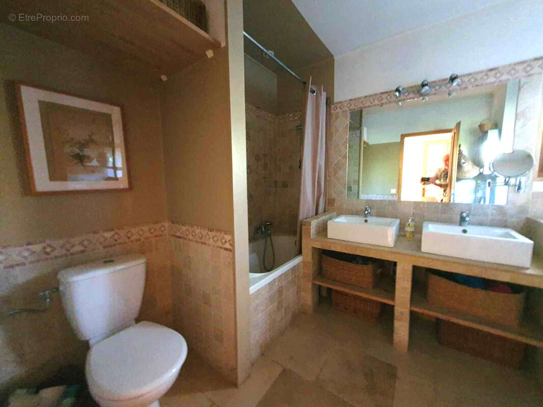 Maison à SAINT-QUENTIN-LA-POTERIE