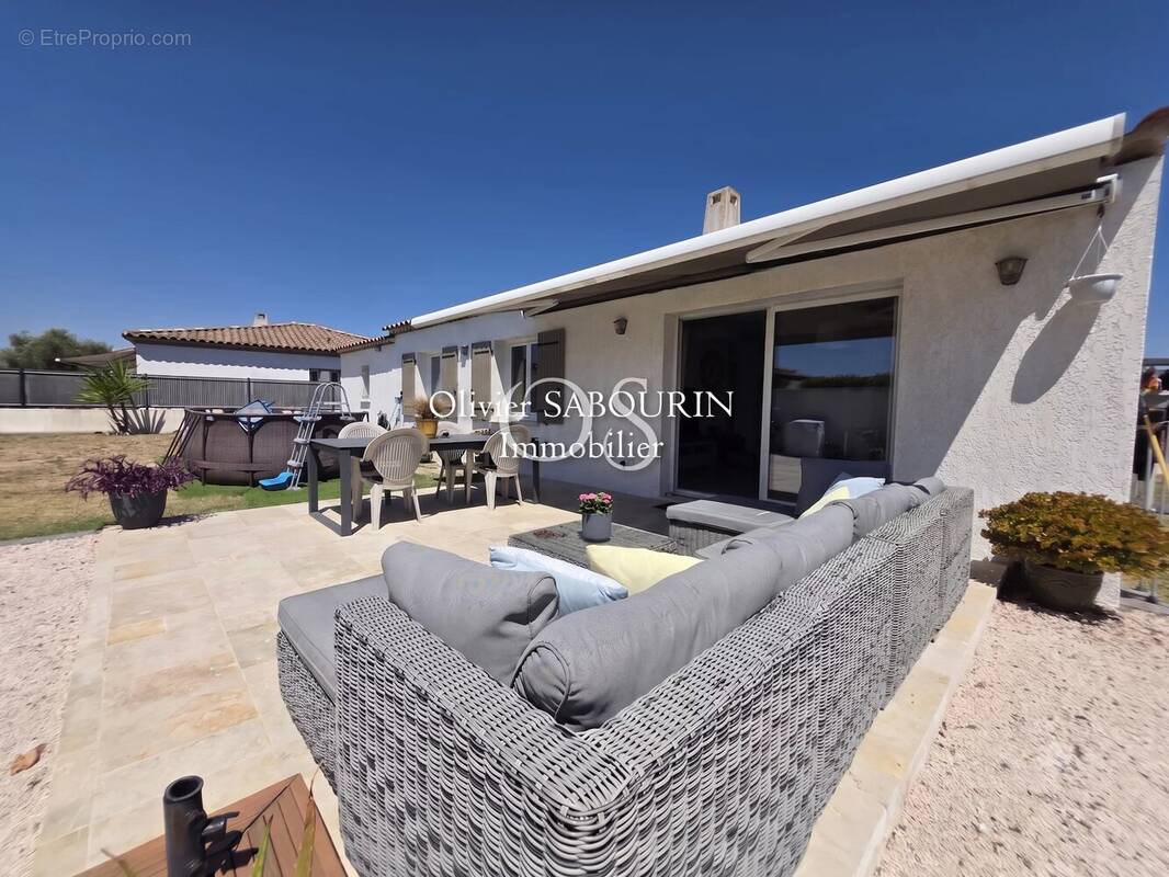 Maison à ROQUEBRUNE-SUR-ARGENS