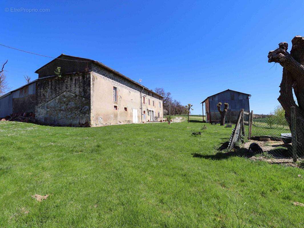 Maison à PUYLAURENS