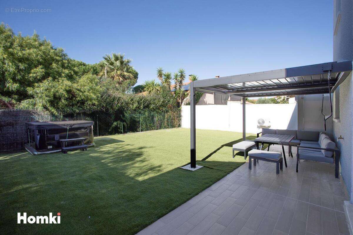 Maison à SAINT-CYPRIEN