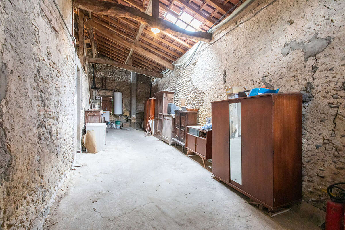 Maison à EUGENIE-LES-BAINS