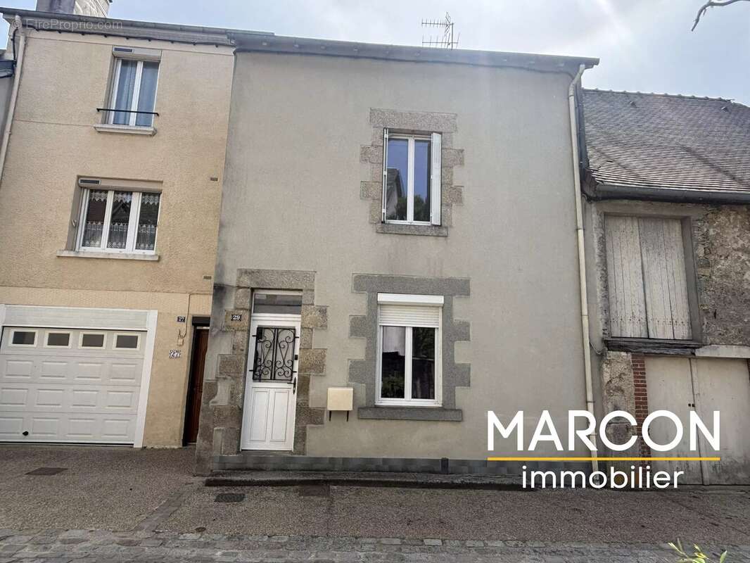 Maison à LA SOUTERRAINE