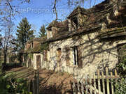 Maison à LE MELE-SUR-SARTHE